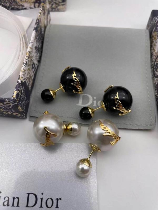 Dior Earring 04lyr405 (3)